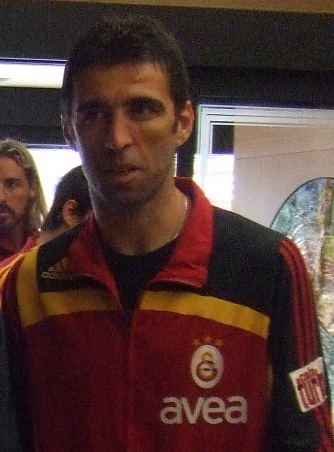 Hakan Şükür